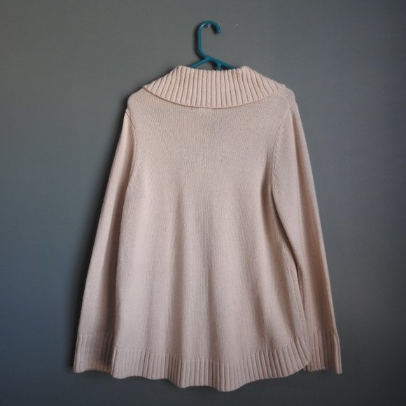 Kim Roger's Beige Cable Knit Sweater 2 Button Front Closure. Women's Size L - Picture 9 of 10